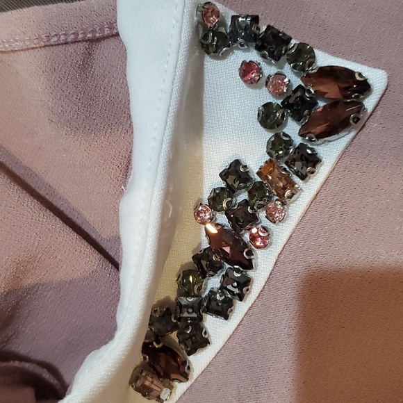 FAITH & JOY Women’s Dusty Pink Short Sleeve Top White Collar w/bling  S - Picture 2 of 6